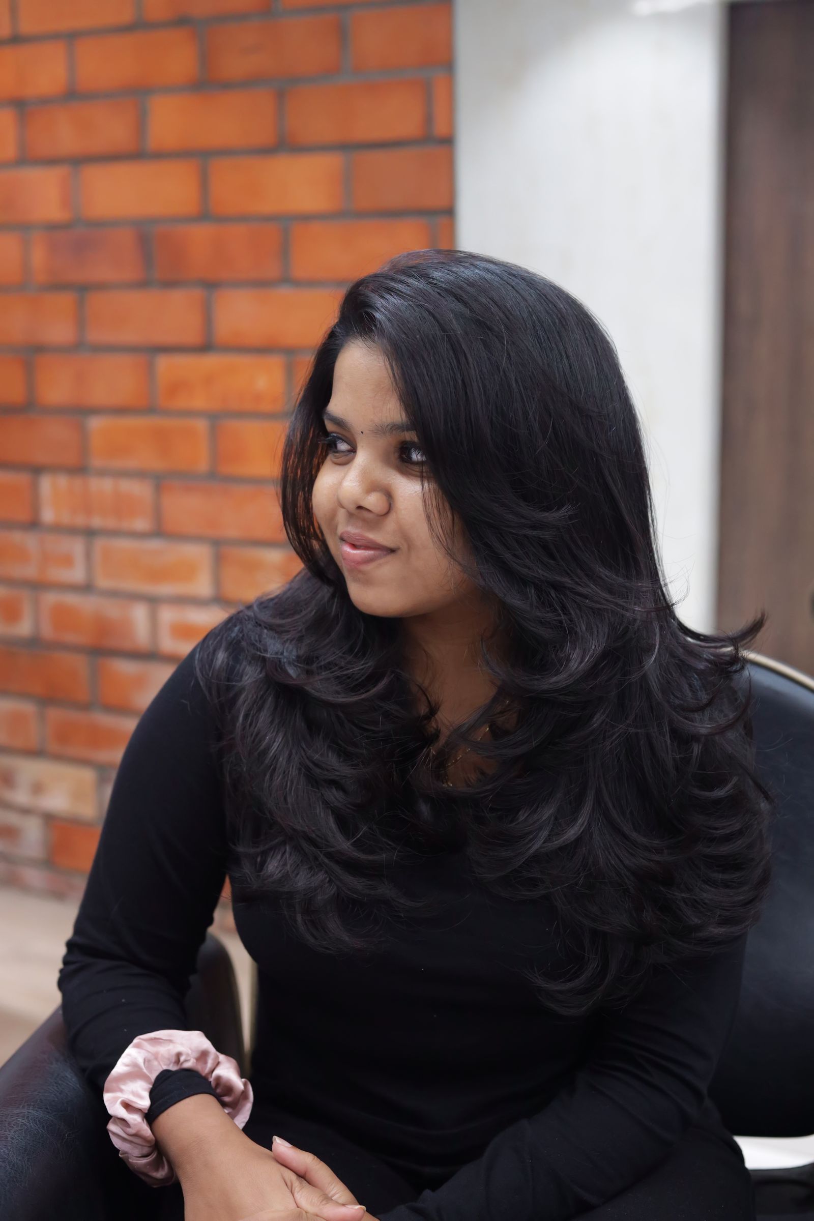 Layered blow-out with soft volume